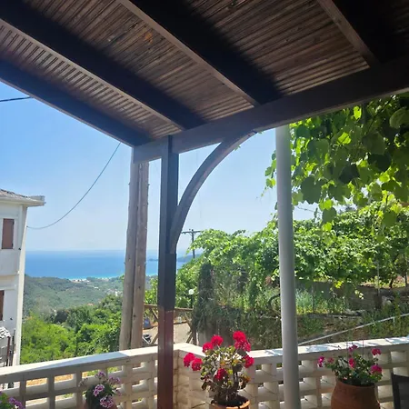 Pensionat Zeus 3 Beds 3*